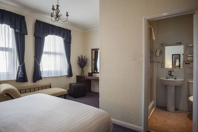Imagen de la habitación del Hotel The Devonshire Park. Foto 3