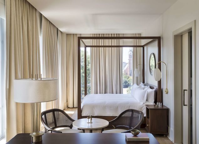 Imagen de la habitación del Hotel The Dewberry Charleston. Foto 2