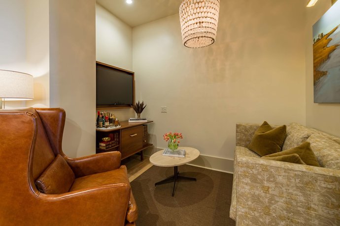 Imagen de la habitación del Hotel The Dewberry Charleston. Foto 5