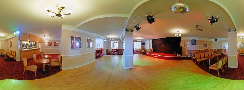 Imagen de los exteriores del Hotel The Dilkhusa Grand. Foto 7