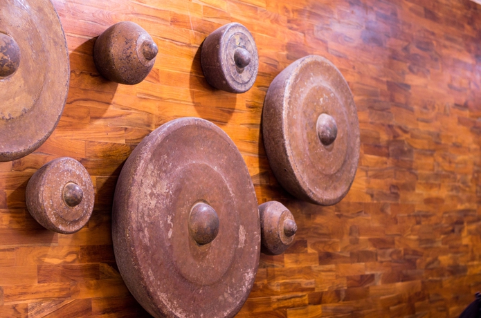 Imagen de los interiores del Hotel The Dipan Resort Petitenget. Foto 12