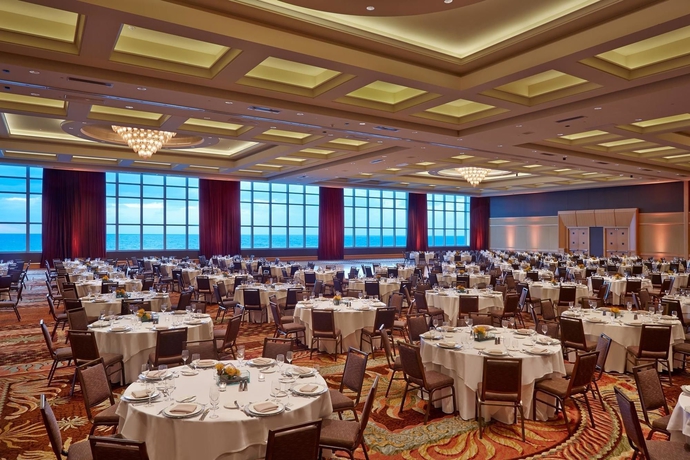 Imagen de los interiores del Hotel The Diplomat Beach Resort Hollywood, Curio Collection by Hilton. Foto 9