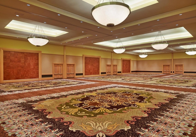 Imagen de los interiores del Hotel The Diplomat Beach Resort Hollywood, Curio Collection by Hilton. Foto 12