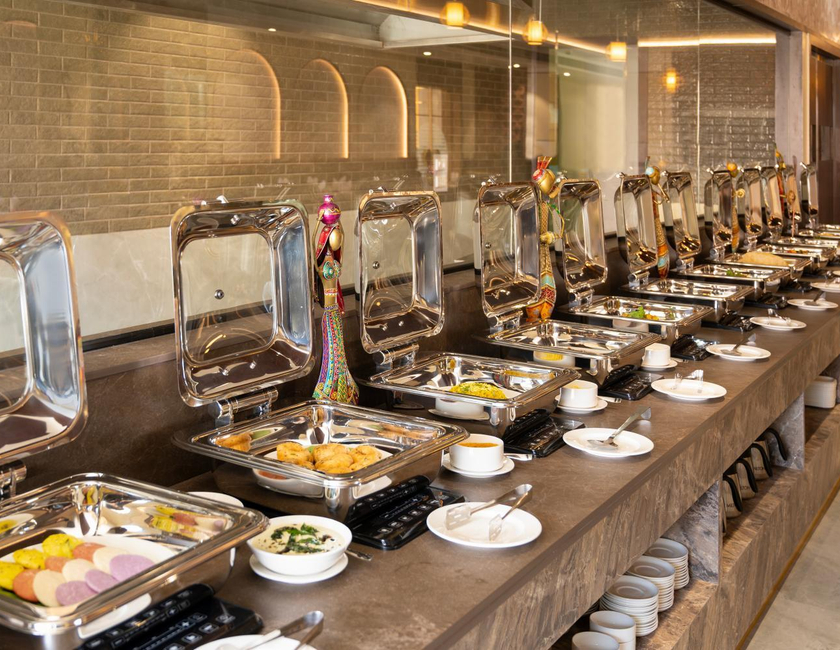 Imagen general del Hotel The Divine Resort, Somnath. Foto 20