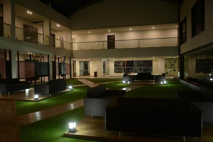 Imagen general del Hotel The Divine Resort, Veraval. Foto 13