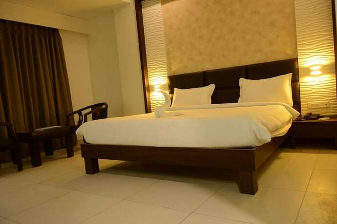 Imagen general del Hotel The Divine Resort, Veraval. Foto 16