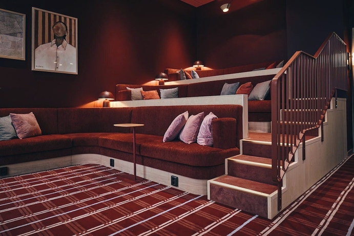 Imagen de los interiores del Hotel The Dock. Foto 15