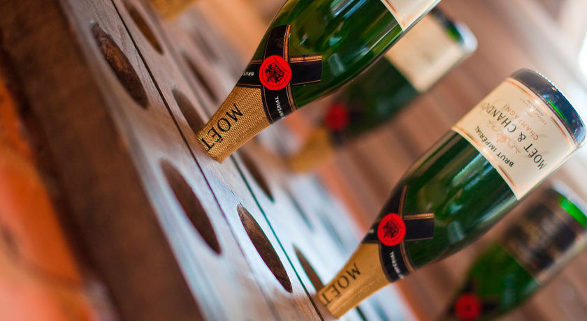 Imagen de la habitación del Hotel The Dog and Doublet Inn. Foto 11