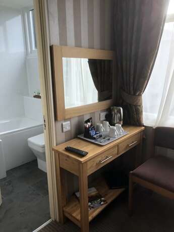 Imagen de la habitación del Hotel The Dog and Partridge Country Inn. Foto 11