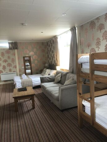 Imagen general del Hotel The Dog and Partridge Country Inn. Foto 5