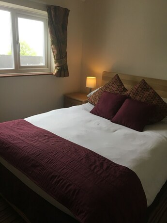 Imagen de la habitación del Hotel The Dog and Partridge Country Inn. Foto 20