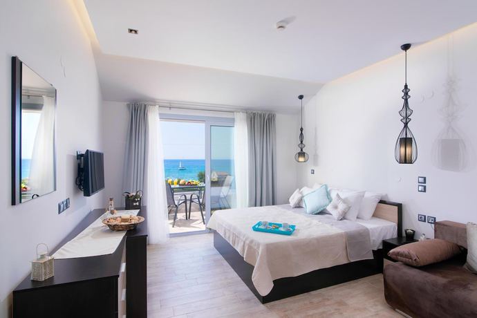 Imagen de la habitación del Hotel The Dome Luxury Thassos. Foto 3