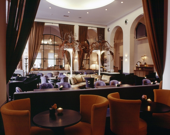 Imagen de los interiores del Hotel The Dominican, Brussels, A Member Of Design Hotels. Foto 11