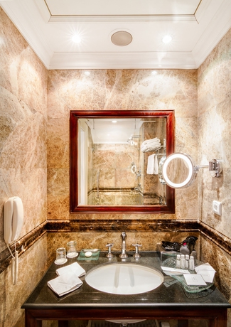 Imagen de la habitación del Hotel The Dominican. Foto 7