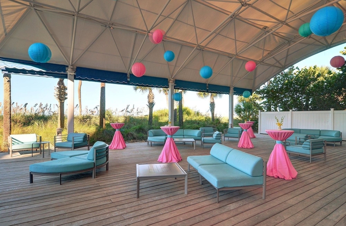 Imagen de los exteriores del Hotel The Don Cesar. Foto 12