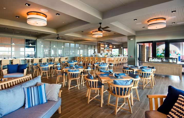 Imagen del bar/restaurante del Hotel The Don Cesar. Foto 9