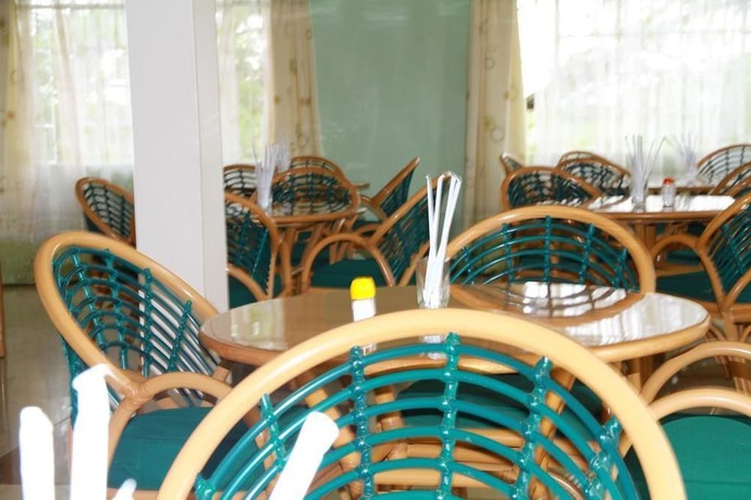 Imagen del bar/restaurante del Hotel The Don. Foto 3
