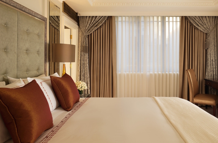 Imagen de la habitación del Hotel The Dorchester. Foto 9