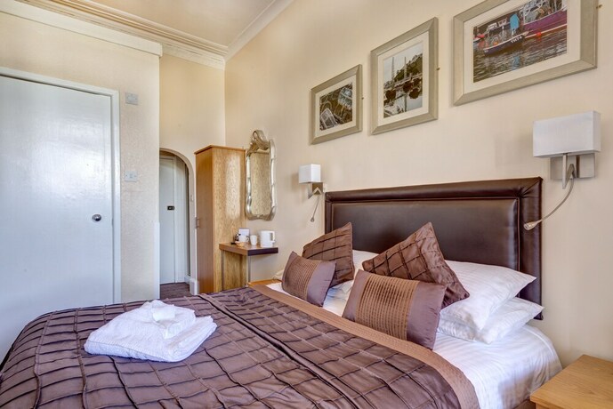 Imagen de la habitación del Hotel The Downs Babbacombe. Foto 20