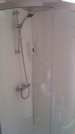 Imagen de la habitación del Hotel The Downshire. Foto 7