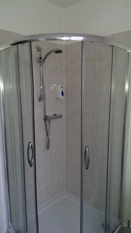 Imagen de la habitación del Hotel The Downshire. Foto 17