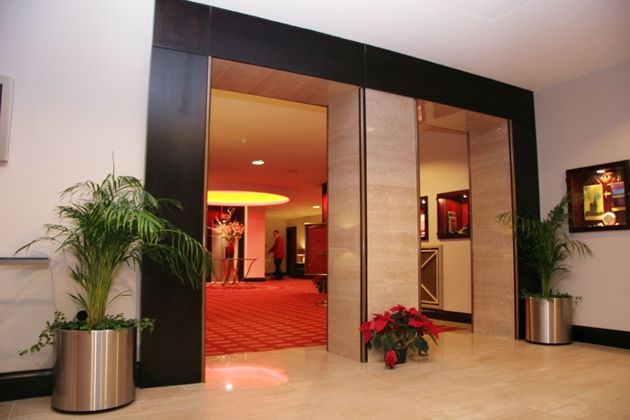Imagen de los interiores del Hotel The Dragon, Swansea. Foto 14