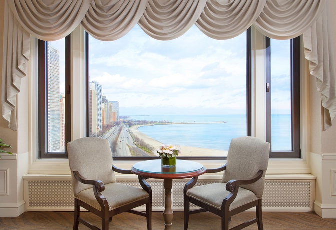 Imagen de los interiores del Hotel The Drake, Chicago. Foto 13