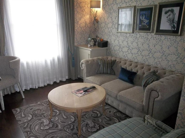 Imagen de los interiores del Hotel The Drayton Court. Foto 15