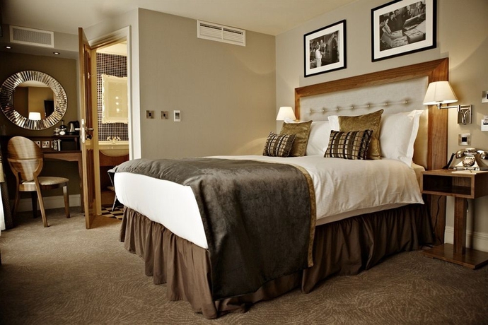 Imagen de la habitación del Hotel The Drayton Court. Foto 9