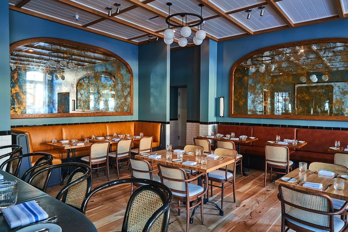 Imagen del bar/restaurante del Hotel The Drayton Savannah, Curio Collection by Hilton. Foto 3