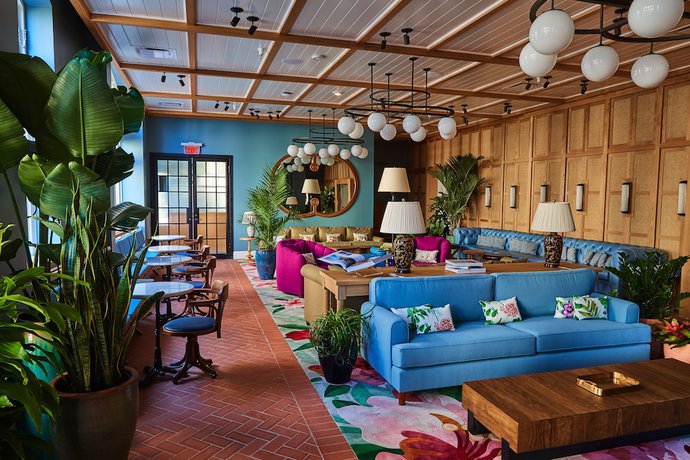 Imagen de los interiores del Hotel The Drayton Savannah, Curio Collection by Hilton. Foto 20