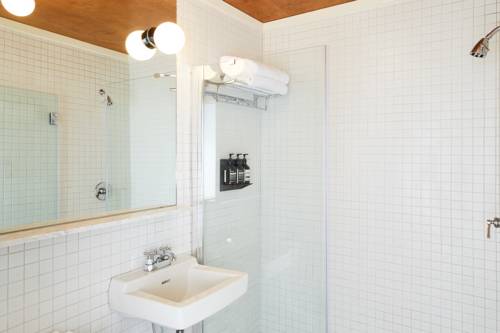 Imagen de la habitación del Hotel The Drifter. Foto 1