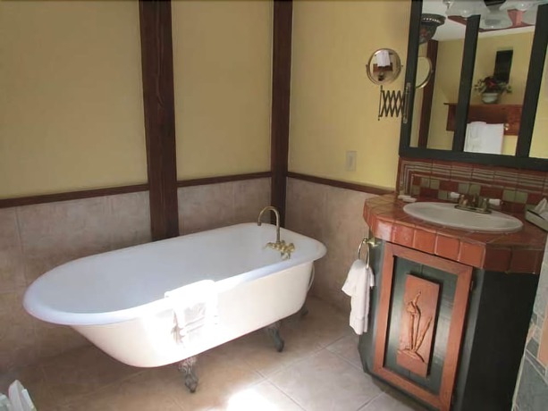 Imagen de la habitación del Hotel The Driftwood Resort. Foto 6