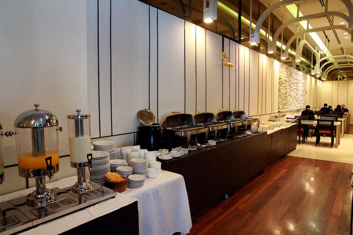 Imagen del bar/restaurante del Hotel The Duchess. Foto 4