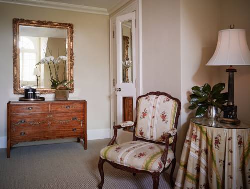Imagen de la habitación del Hotel The Duke Mansion. Foto 4