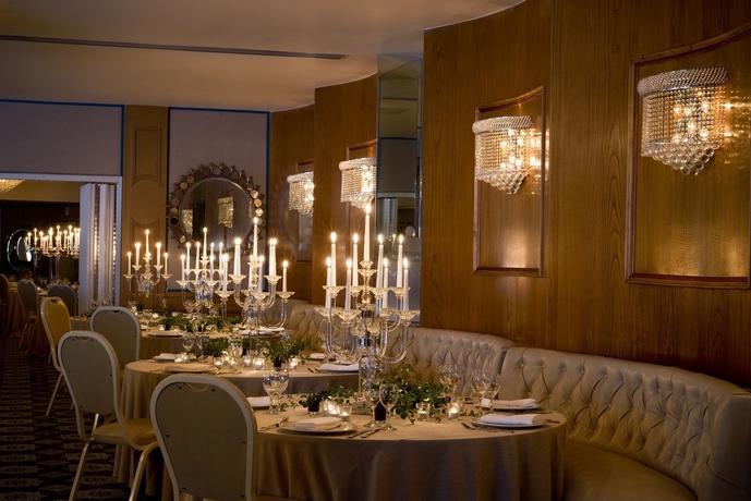 Imagen de los interiores del Hotel The Duke Of Richmond. Foto 14