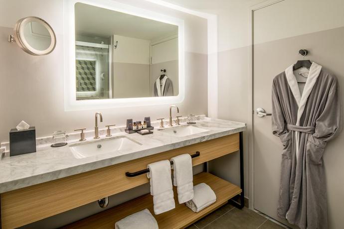 Imagen general del Hotel The Duniway Portland A Hilton. Foto 4