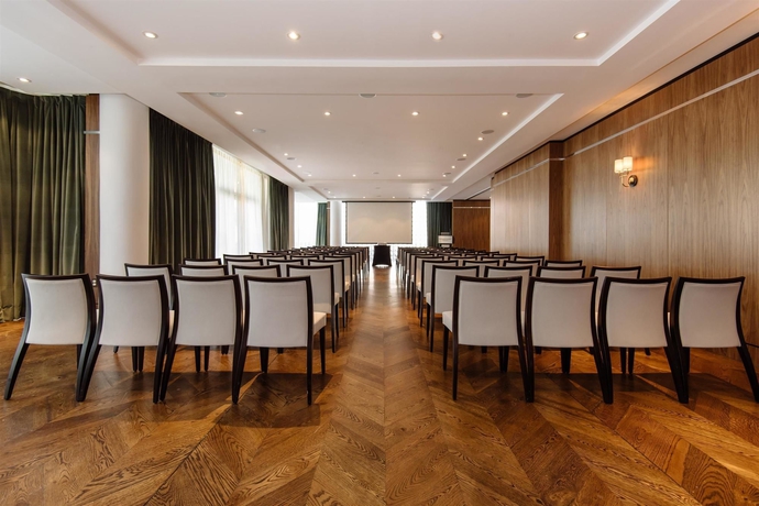 Imagen de los interiores del Hotel The Dupont Circle. Foto 15