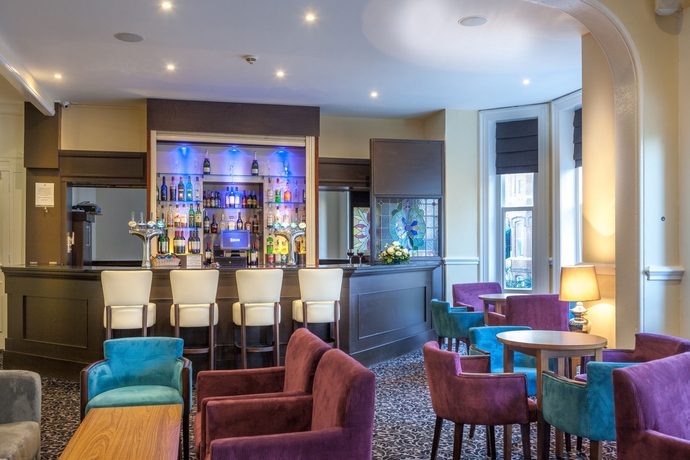 Imagen del bar/restaurante del Hotel The Durley Dean. Foto 3