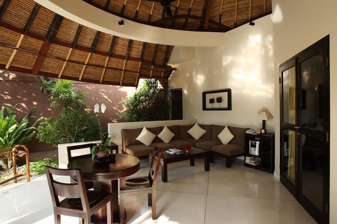 Imagen de los interiores del Hotel The Dusun. Foto 11
