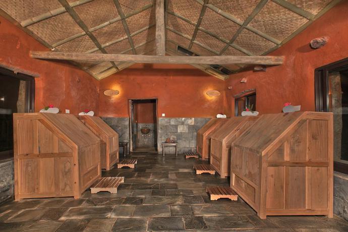 Imagen de los interiores del Hotel The Dwarikas Resort - Dhulikhel. Foto 11