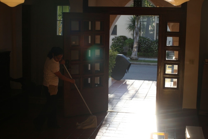 Imagen de los interiores del Hotel The Eagle Inn. Foto 12