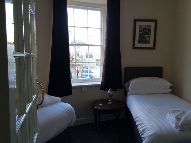 Imagen de la habitación del Hotel The Eagles. Foto 2