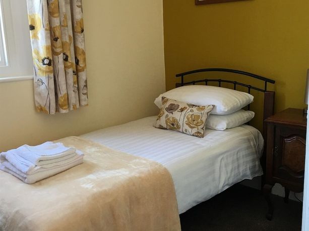 Imagen de la habitación del Hotel The Eagles. Foto 9