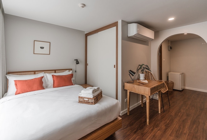 Imagen de la habitación del Hotel The Earth. Foto 12