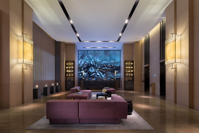 Imagen de los interiores del Hotel The East Hangzhou. Foto 13