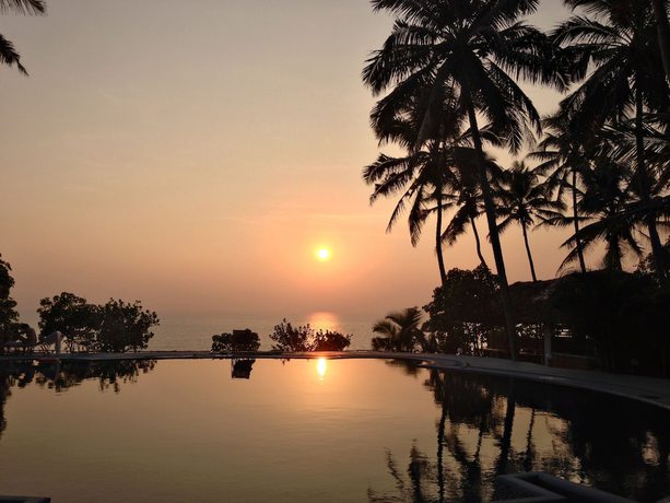 Imagen de la piscina del Hotel The Eco, The Poolside Beach Retreat. Foto 12