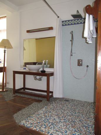 Imagen de la habitación del Hotel The Eco, The Poolside Beach Retreat. Foto 7