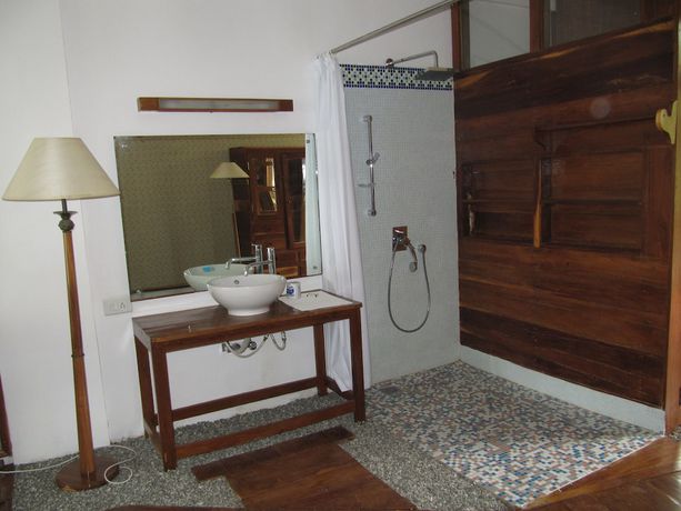 Imagen de la habitación del Hotel The Eco, The Poolside Beach Retreat. Foto 8