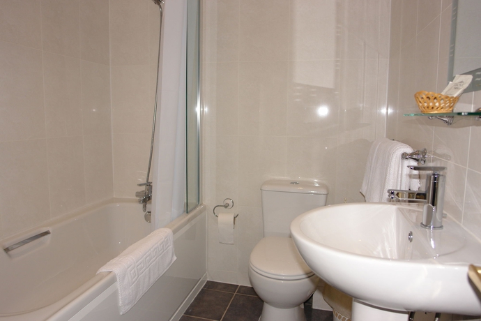 Imagen de la habitación del Hotel The Edgbaston Palace. Foto 8